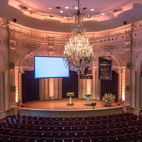 Concertgebouwbuurt in de zomer: muziek, buurtleven en topvastgoed